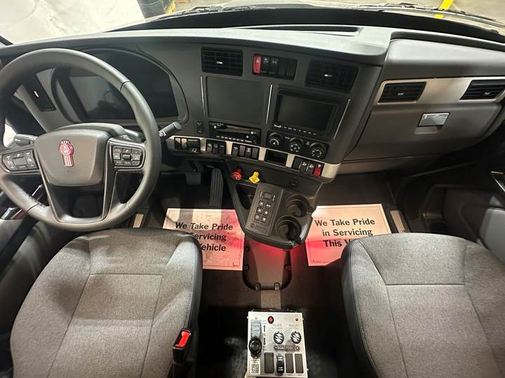 2027 Kenworth T880 Tandem Dump Truck, interior photo 4