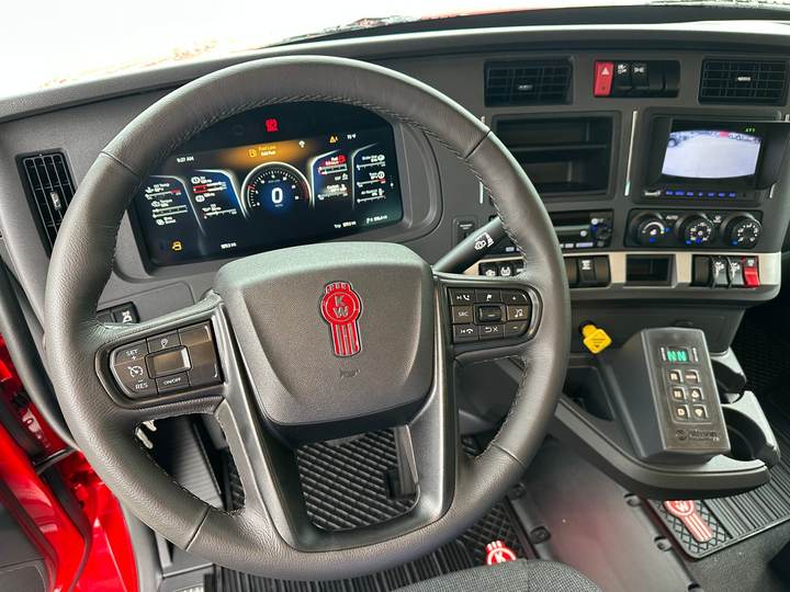 2027 Kenworth T880 Tandem Dump Truck, interior photo 6