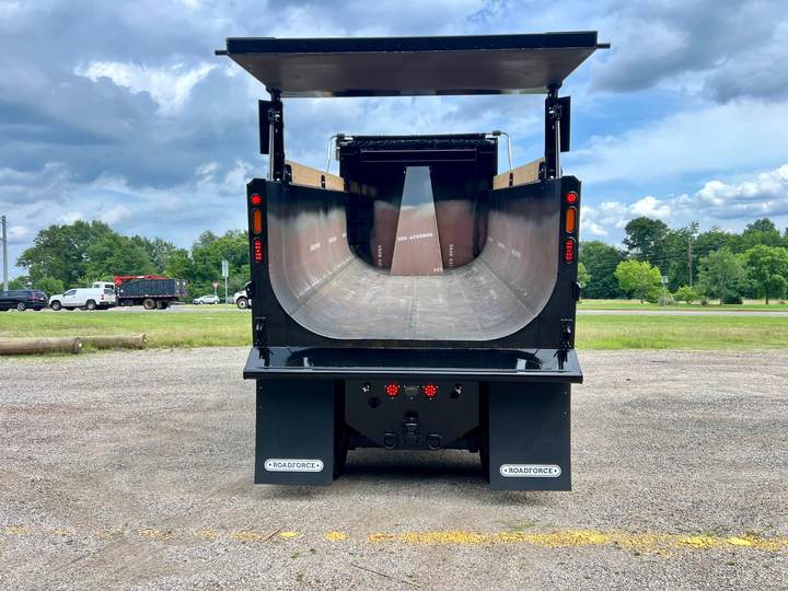 2027 Kenworth T880 Tandem Dump Truck, exterior photo 4