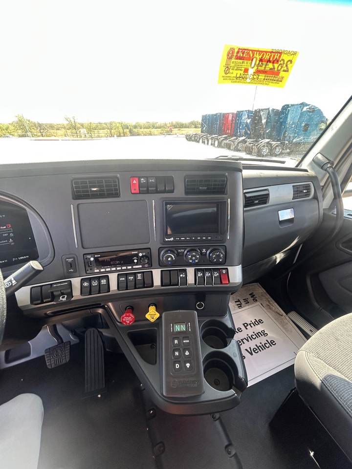 2027 Kenworth T880 Tandem Dump Truck, interior photo 7