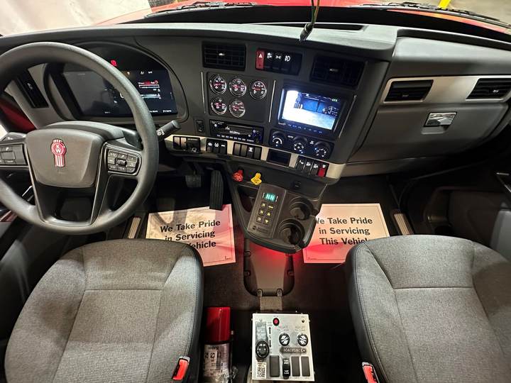 2027 Kenworth T880 Tri-Axle Dump Truck, interior photo 7