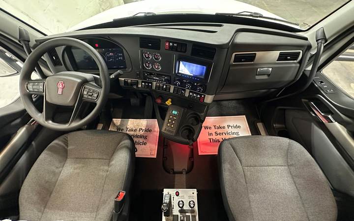 2027 Kenworth T880 Tri-Axle Dump Truck, interior photo 2