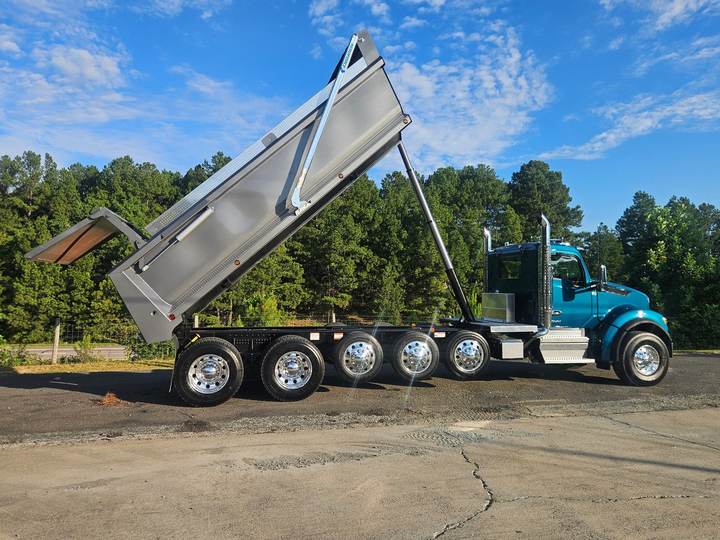 2027 Kenworth T880S 5-Axle Dump Truck, exterior photo 5