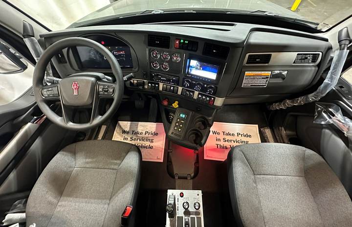 2027 Kenworth T880S Quad Axle Dump Truck, interior photo 4