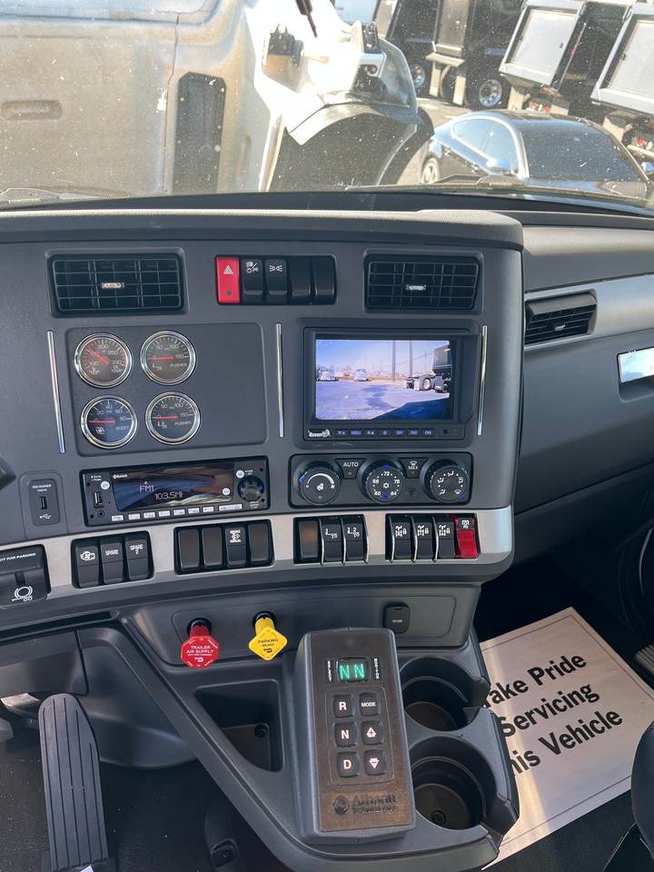 2027 Kenworth T880S Quad Axle Dump Truck, interior photo 5