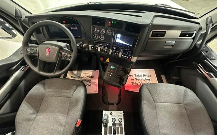 2027 Kenworth T880S Quad Axle Dump Truck, interior photo 2
