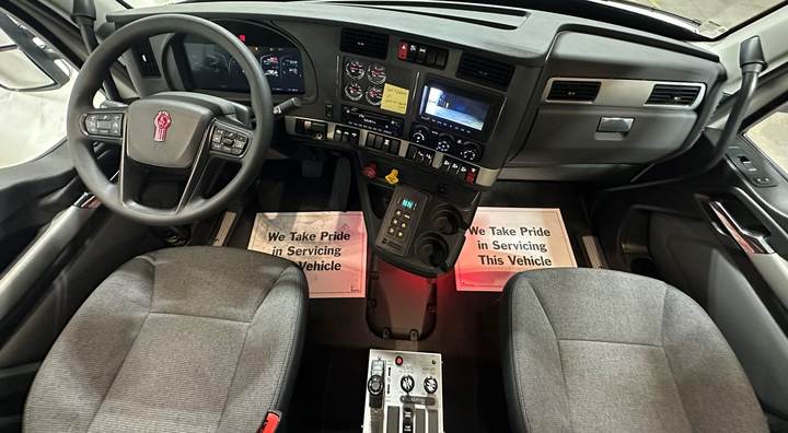 2027 Kenworth T880S Quad Axle Dump Truck, interior photo 3