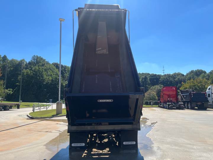 2027 Kenworth T880S Tandem Dump Truck, exterior photo 3