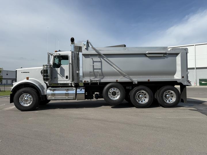 2027 Kenworth W900 Tri-Axle Dump Truck, white, side
