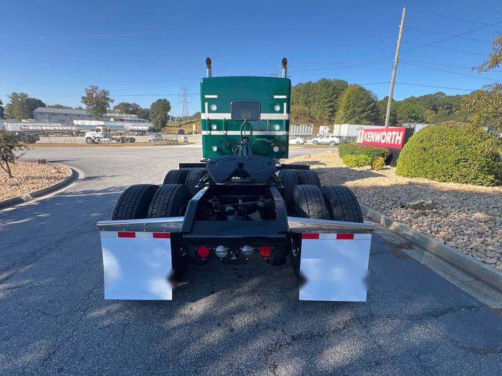 2027 Kenworth W900L 72" Flat Top Sleeper, exterior photo 3